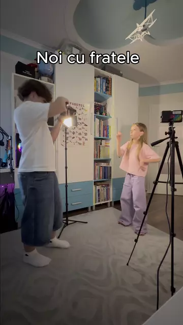 Adela – TikTok